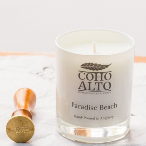 Luxury Scented White Candle